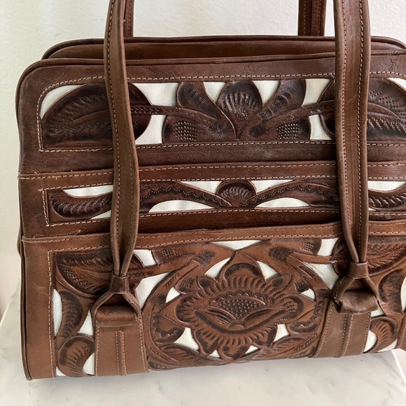 Vintage Tooled Leather Top Handle Purse Bag Chocolate Brown & White Two Tone - Picture 16 of 16